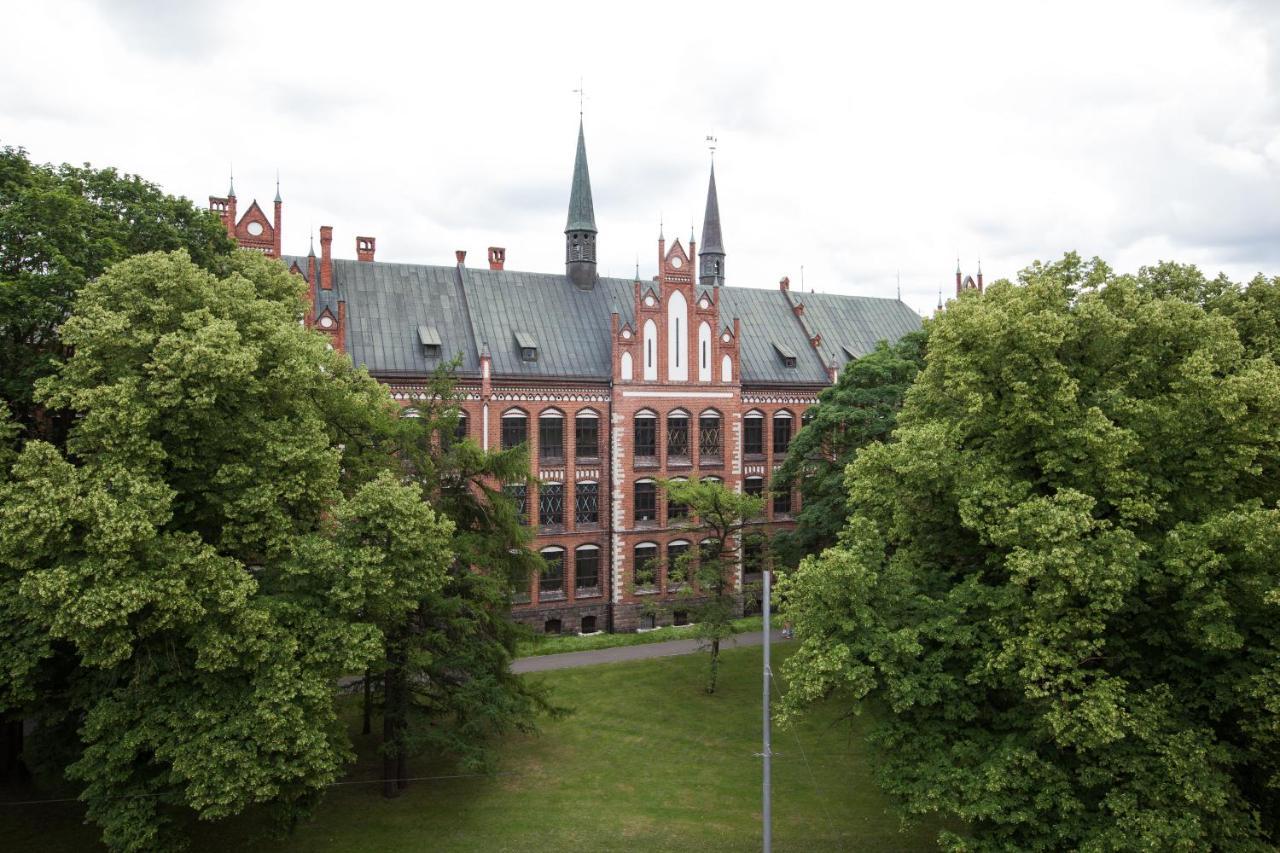 Cozy Home Valdemara, Free Parking, Self Check-In Riga Bagian luar foto